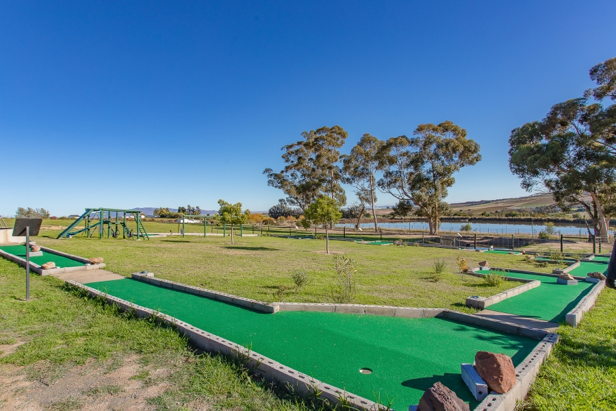 13 Bedroom Property for Sale in Bainskloof Western Cape